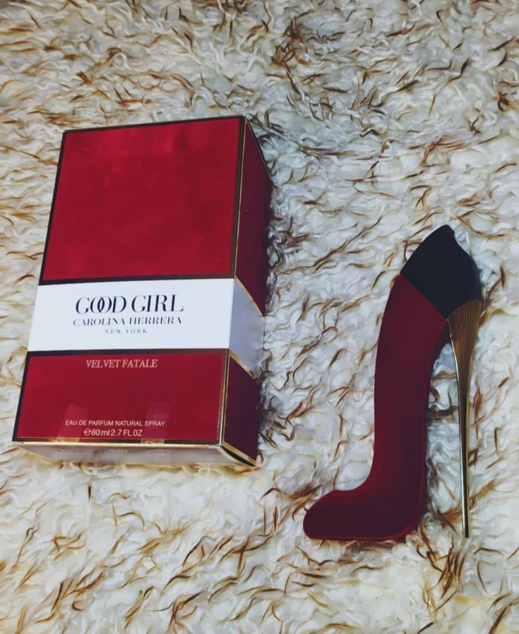 Good Girl Velvet Fatale Carolina Herrera